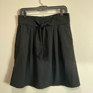 NWT H&M black mini skirt with bow